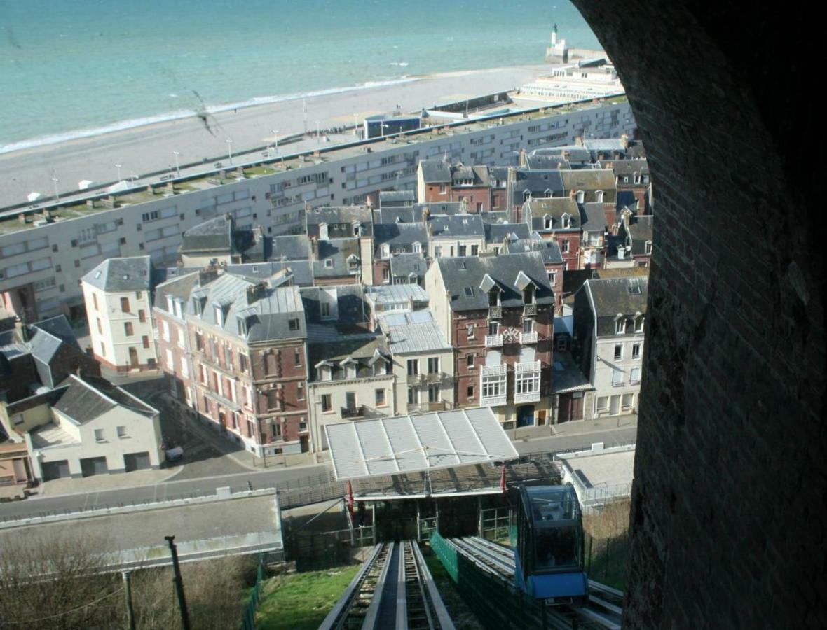 Le clapotis de l'Ô, calme, balcon sur la mer, à 2 h de Paris Ault Exterior foto